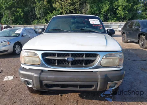2001 Ford Explorer Xlt из США, поврежденный, VIN 1FMZU83P21UB49096